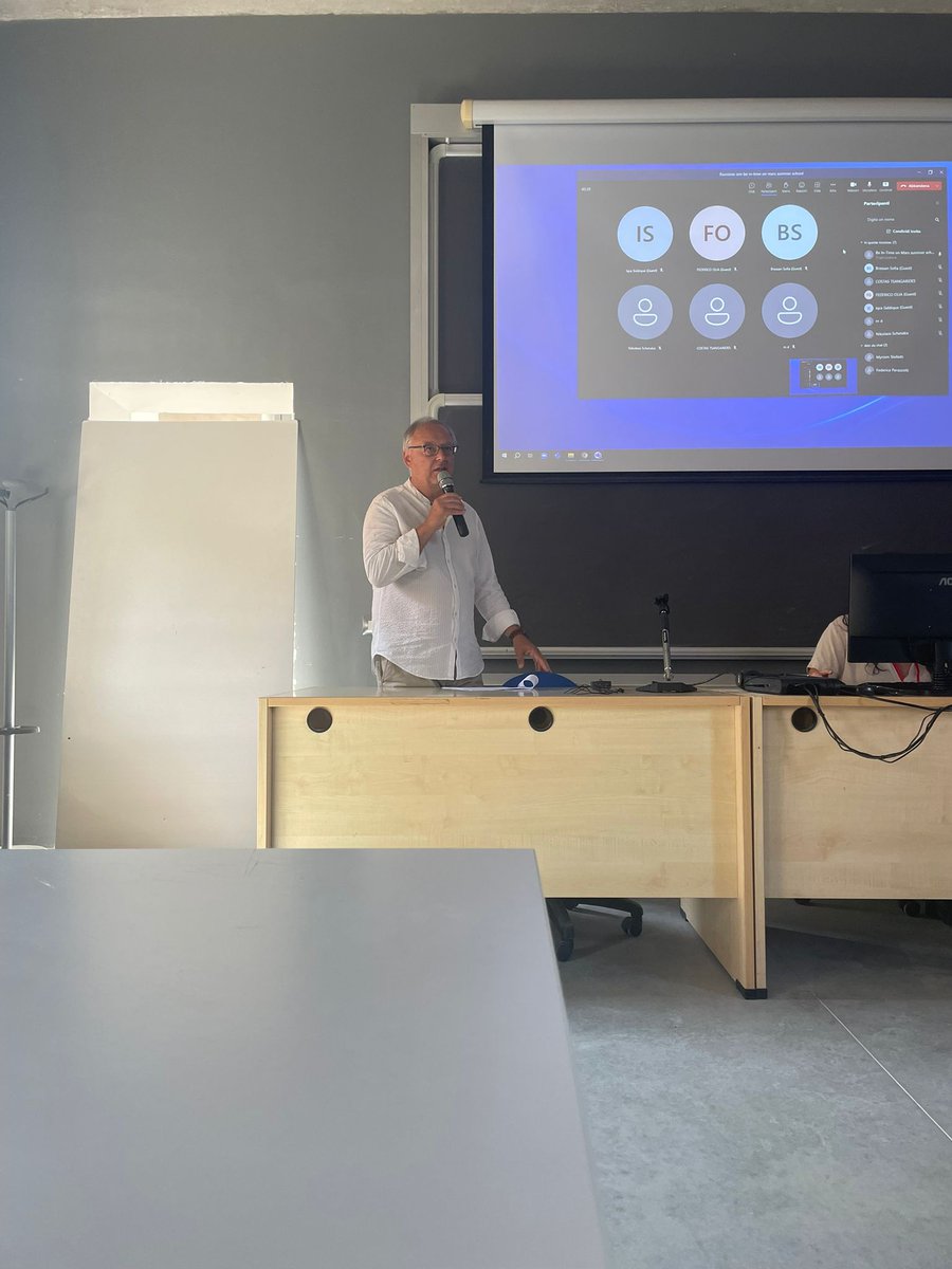 INTIMEproject1's tweet photo. Summer school started🎉🎉! 
Our speakers today are Vincenzo Pascucci and Alessio Di Iorio. 
For all updates and info on coming to visit us, look our Instagram page 
https://t.co/KPVTCPin8R https://t.co/H2CWrf5Nlm
