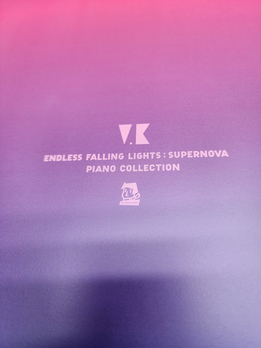 VKstylemusic's tweet photo. 騒音を出してください❤
Make some noise🤭

#endlessfallinglights 
#SupernovaPianosheet
#せんこばんかん https://t.co/ofhH5c7SPX