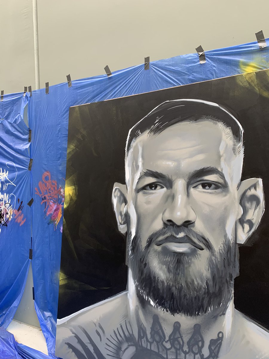 Been taking a break frm web3 for a min n clearing the head. This doesn’t mean I’m not creating tho. Quick day job with the homie Mystik, painting the legend @TheNotoriousMMA 

Feels good to be using cans again tbh.

Back soon to web3, comics and storytelling...hyped 🙏 #graffiti