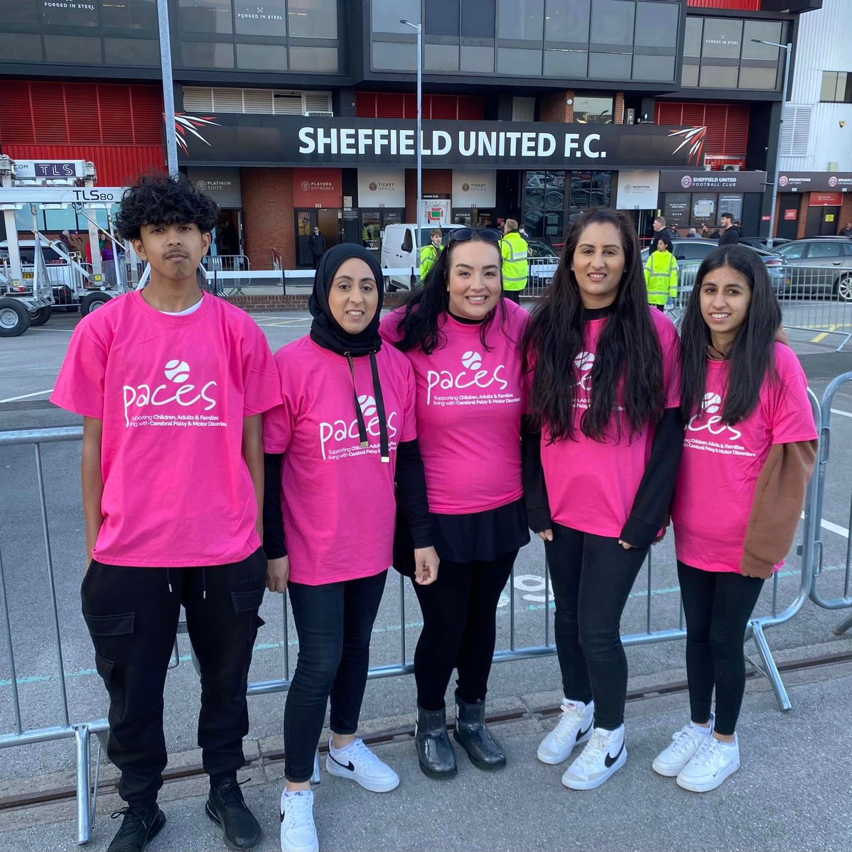 As it’s #VolunteersWeek, we wanted to take the opportunity to say a heartfelt thank you to every single one of our fabulous volunteers 💗

These are people who give up their own time to support our charity, whether that’s at events or at our Charity HQ and we’re so thankful😀