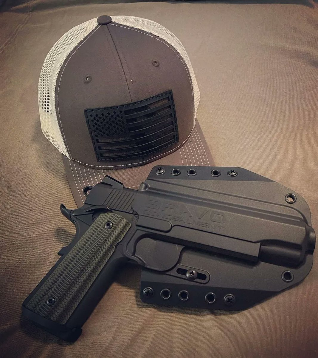 BravoHolsters's tweet photo. Completed. My 1911 build is DONE. I must bid a huge thank you to brother @judsonmerrell0418 who put me in touch with a local 1911 guru when I hit a roadblock.
Repost from @brian_romeo_echo
#vzaliengrips #stanchenmagwell #springfield45 #godscaliber #45acp #dirtyolive https://t.co/oVsxdI2I6S