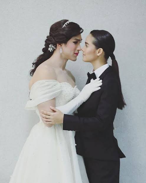 ไม่คาดหวัง แต่ตั้งตารอ 
วิวาห์ระดับประเทศ 
👰🏻‍♀️💍🤵🏻♥️
ชุดเจ้าสาว และเพื่อนเจ้าสาว 
เพื่อนเจ้าบ่าว และงานกั้นประตู

#ณเดชน์ญาญ่า #ณเดชน์คูกิมิยะ #ญาญ่า #ญาญ่าอุรัสยา #nadechyaya