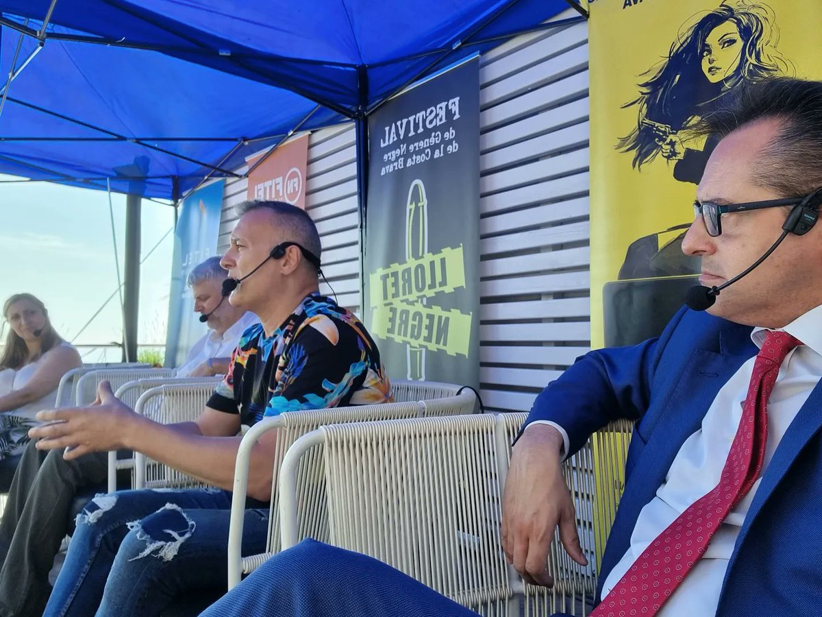 BNTIFFON's tweet photo. Momentos del domingo 4.6.23 en el Festival de Género Negro de la Costa Brava @LloretNegre '23
@BNTIFFON
#Generonegro #BernatTiffon #LloretNegre #Tiffon #PsicologiaForense #PsicologiaCriminal #CriminalPsychology #Penal #NovelaNegra #ForensicPsychology #Abogado #Criminologia https://t.co/ud4UZfgGNt