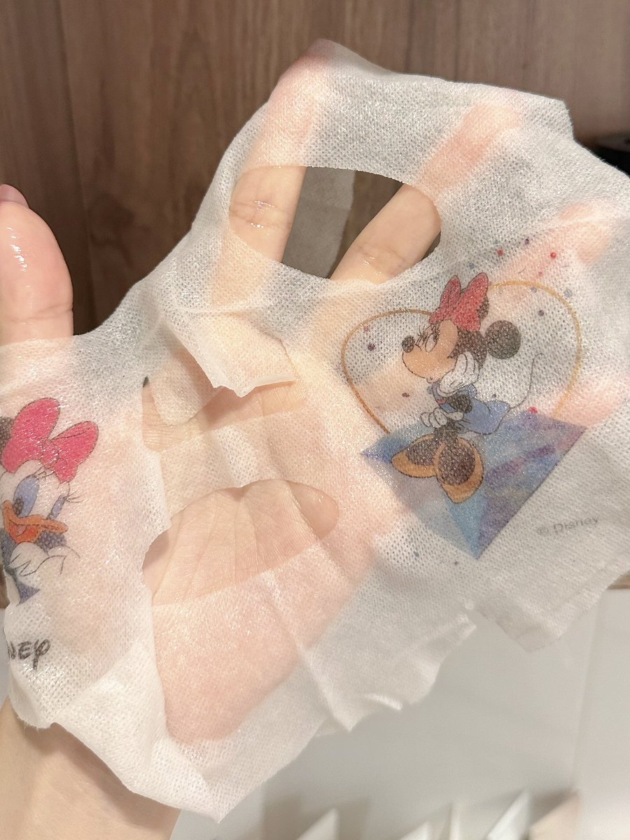 kittyxty's tweet photo. ทำไมเรายังไม่ตุน แกมาส์คลาย disney อ่ะ!! ไม่ต้องพูดเรื่องความน่ารัก มาส์คเสร็จคือชุ่มชื้นมากๆๆๆ เป็น 49฿ ที่คุ้มมาก ถึงถามไงว่าทำไมยังไม่ตุน ราคานี้อ่ะๆๆๆ ชอบมาก ของ JMsolution 🇰🇷 ดีwa https://t.co/aTaiYBCR7H