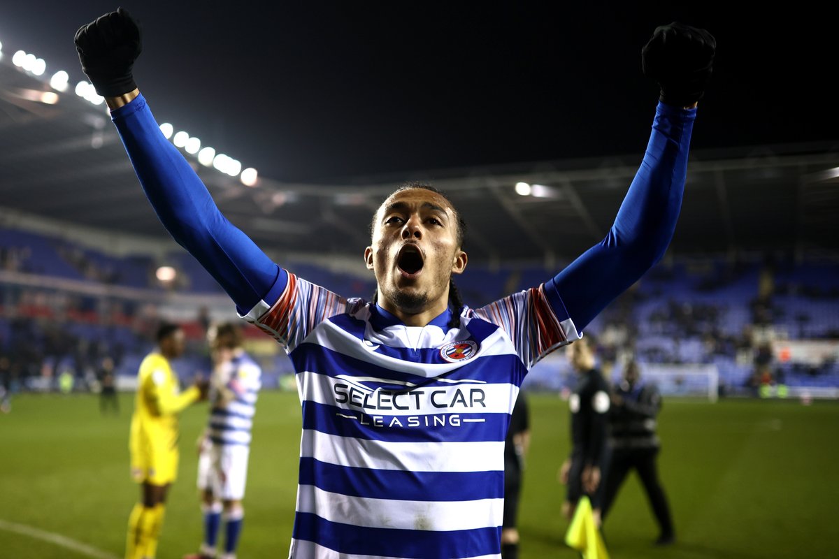 Reading FC tweet media