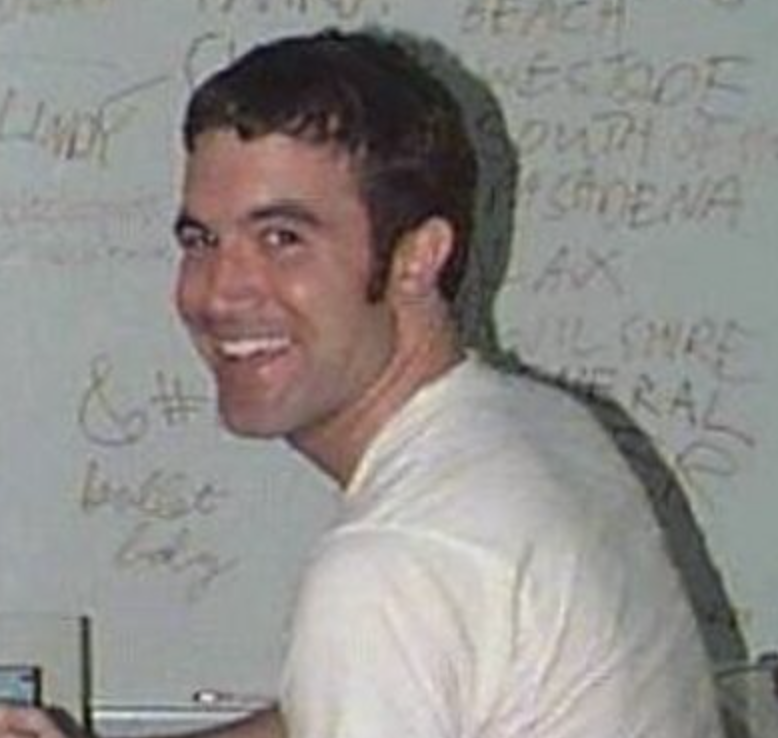 Mike Strives ⚡️ on Twitter "This guy sold his business MySpace for