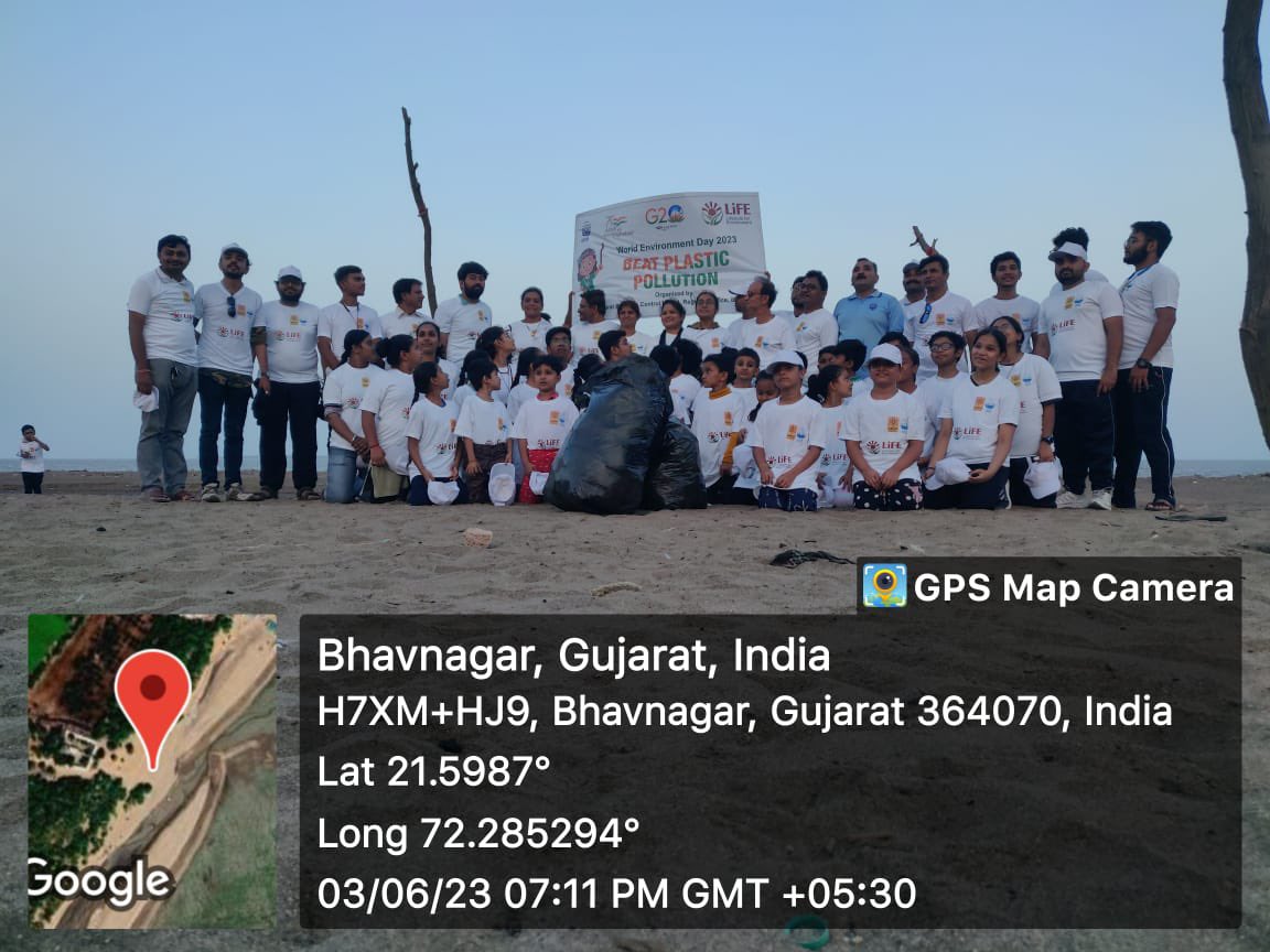 krcscbhavnagar's tweet photo. 04-06-‘23 |#LokVigyanKendraBHAVNAGAR &amp; @gpcb_bhavnagar Jointly Celebrated WorldEnvironmentDay to theme under Beat Plastic Pollution. To organised Beach Cleaning Campaign At. Koliyak &amp; Kuda. 210 #EnvironmentLover Joining this Campaign.

@InfoGujcost @dstGujarat @vnehra @mahiti_bvn https://t.co/J8UTDZdRzq
