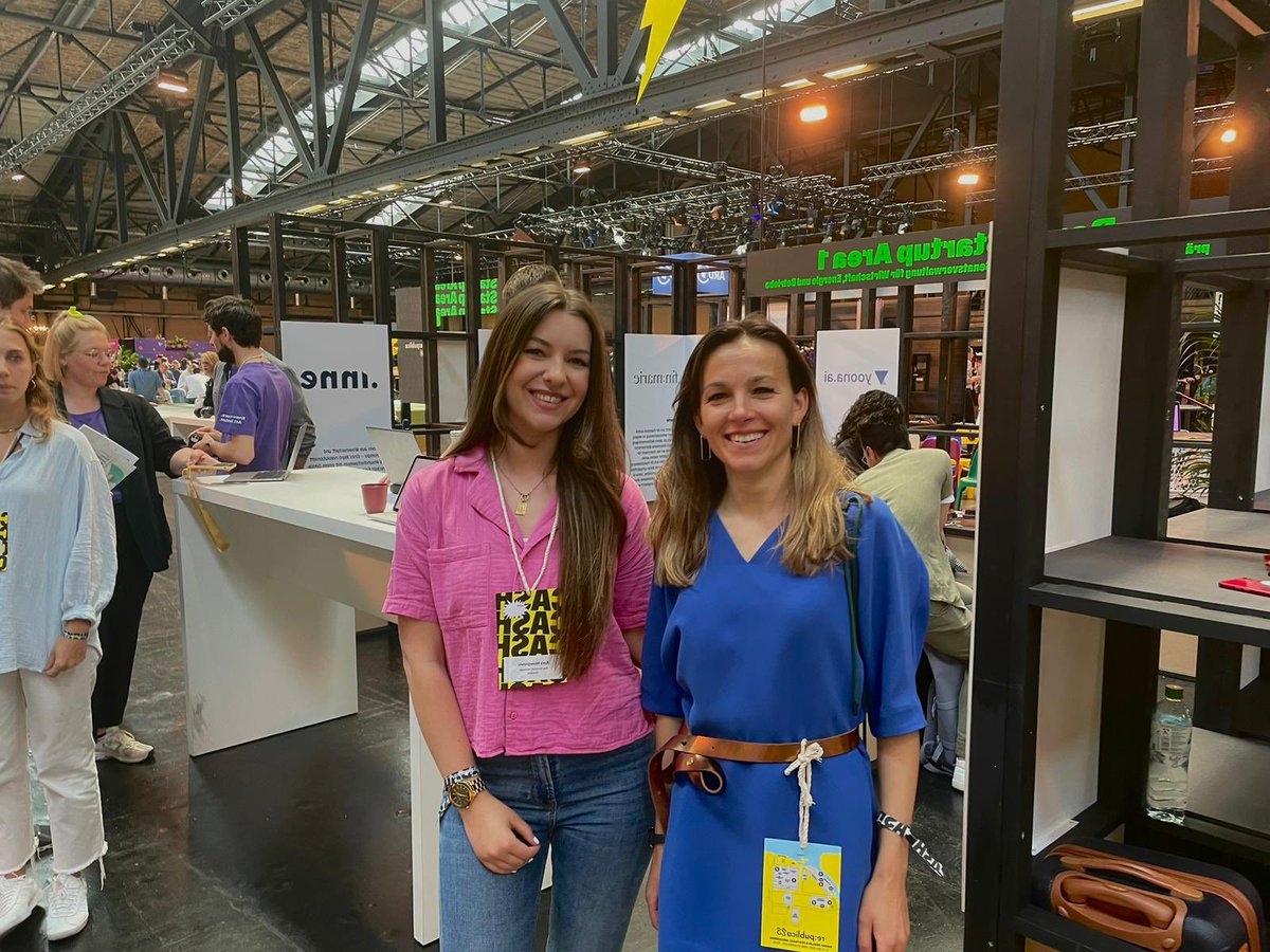 FinMarie_com's tweet image. Let’s talk about money! The festival for the digital society takes place from 5-7 June 2023 at @ARENABerlin and @Festsaal Kreuzberg with the motto #Cash. Find out more &amp;amp; get tickets: re-publica.com #rp23