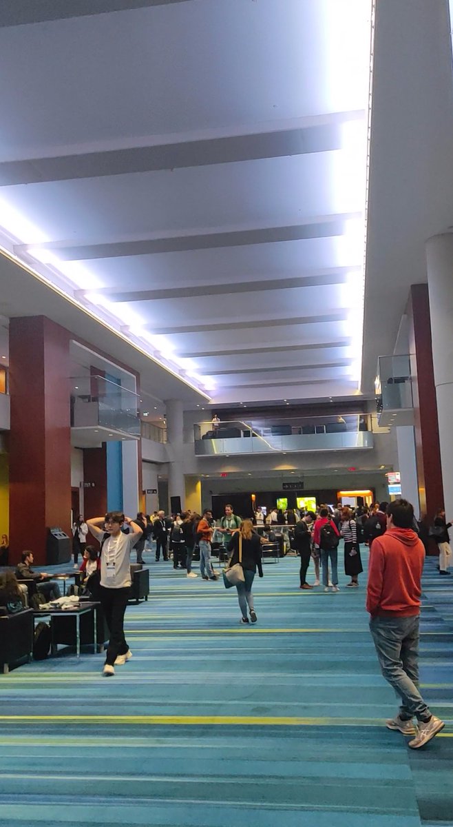 Thrilled to have had a fantastic first two days at my first international ISMRM Conference! The educational sessions were incredibly informative and interesting. Looking forward to the upcoming talks and events in the next couple of days!
#ISMRM23 #MRI #deeplearning #Toronto