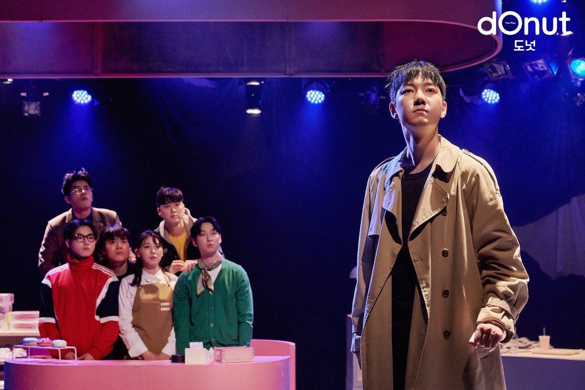 company_boy5's tweet image. [#도넛] 굿바이 공연사진 공개 2🍩

“채워지지 않으면 어때.”
-
연극 &amp;lt;도넛&amp;gt; 
2023. 05. 27. - 2023. 06. 04.
대학로 아트원씨어터 3관