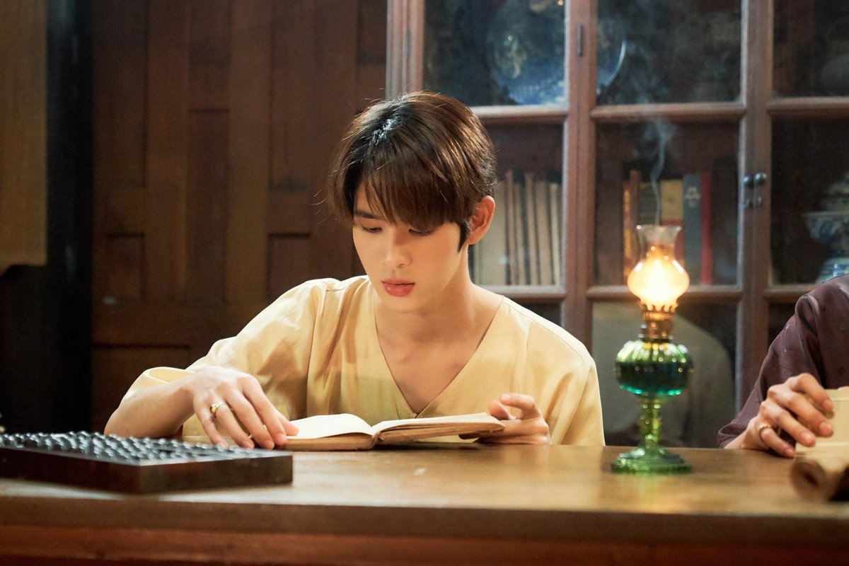 JS tweet media