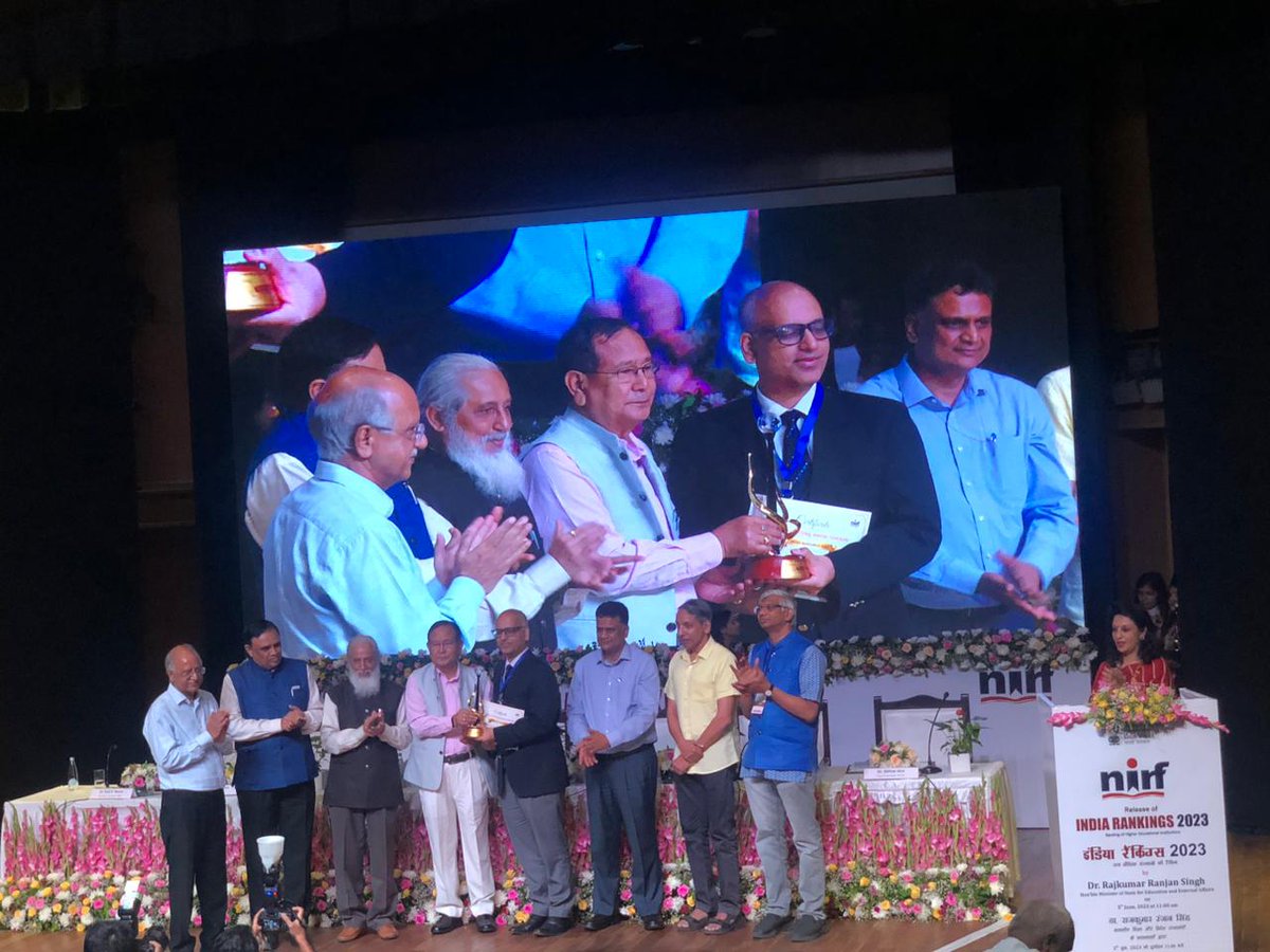 We are delighted to announce that NLSIU has retained its No. 1 position among law institutions in the National Institutional Ranking Framework for the 6th year in a row! NLSIU Registrar Prof. N S Nigam @nsnigam received the award on Monday.

Read more: nls.ac.in/news-events/nl…