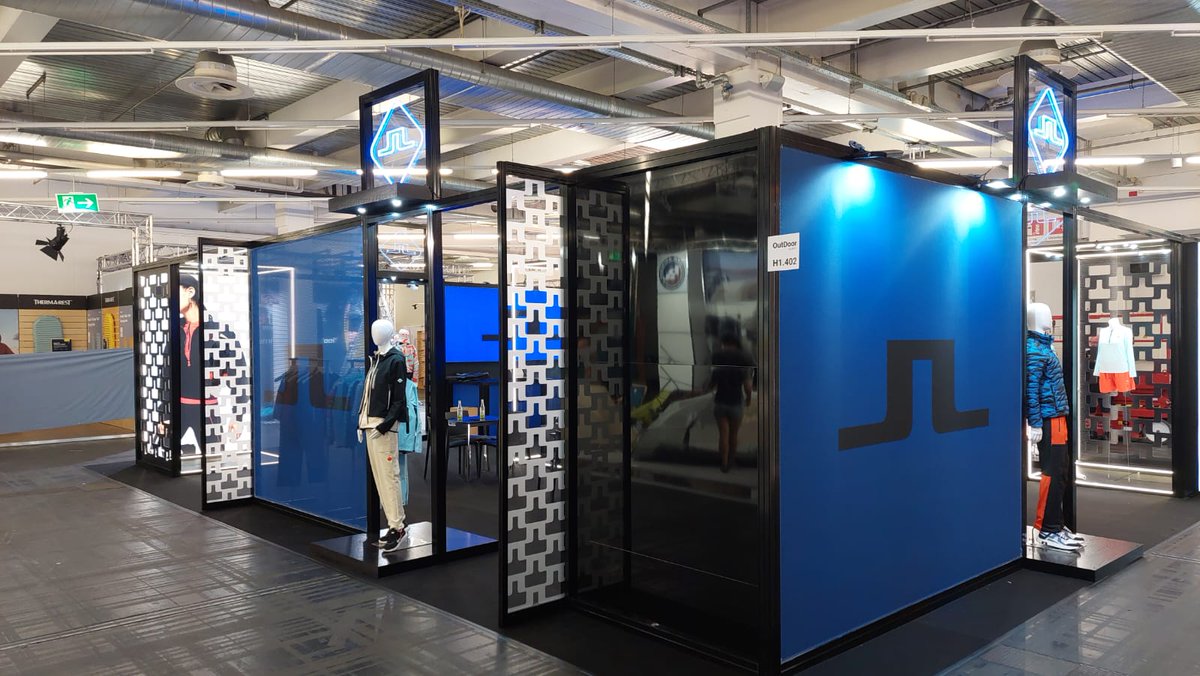 VecoDisplay's tweet photo. 💥 Live from MUNICH 💥

Exhibition stand designed, manufactured and installed for @JLindebergSport  grabbing attention at Outdoor by ISPO 🤩

#jlindeberg #outdoorbyispo #munich #exhibitionstand #design #retail #marketing #style #exhibition #golf #golflovers #golfclothing https://t.co/HFMiBHWhwU