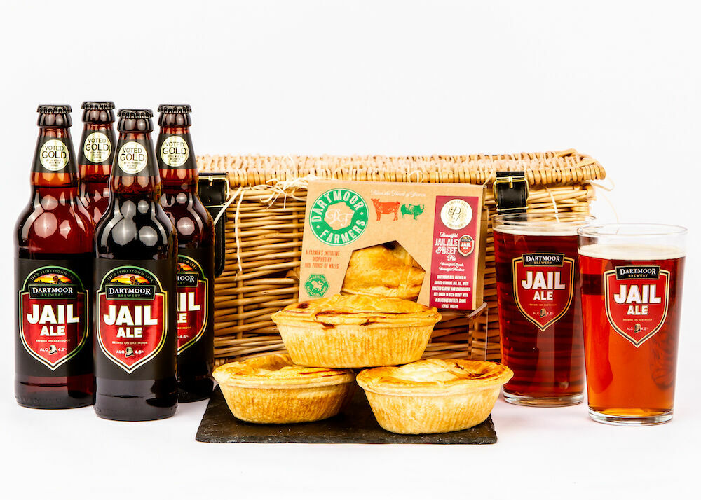 There's still time to order a Father's Day Hamper &amp; have it delivered in time for your Dad's special day. We have a great choice of hampers containing a variety of fantastic local produce.  Free weekday delivery across many hampers.

devonhampers.com/fathers-day-ha…

#fathersdaygifts