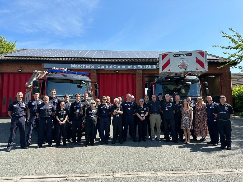manchesterfire's tweet photo. 🎉 On Saturday, we held an event at Manchester Central Fire Station to thank all the volunteers who have helped us over the past 12 months. 

📜 Assistant Chief Fire Officer Leon Parkes presented volunteers with certificates of recognition for their support.

#VolunteersWeek https://t.co/xlvnzyXVI3