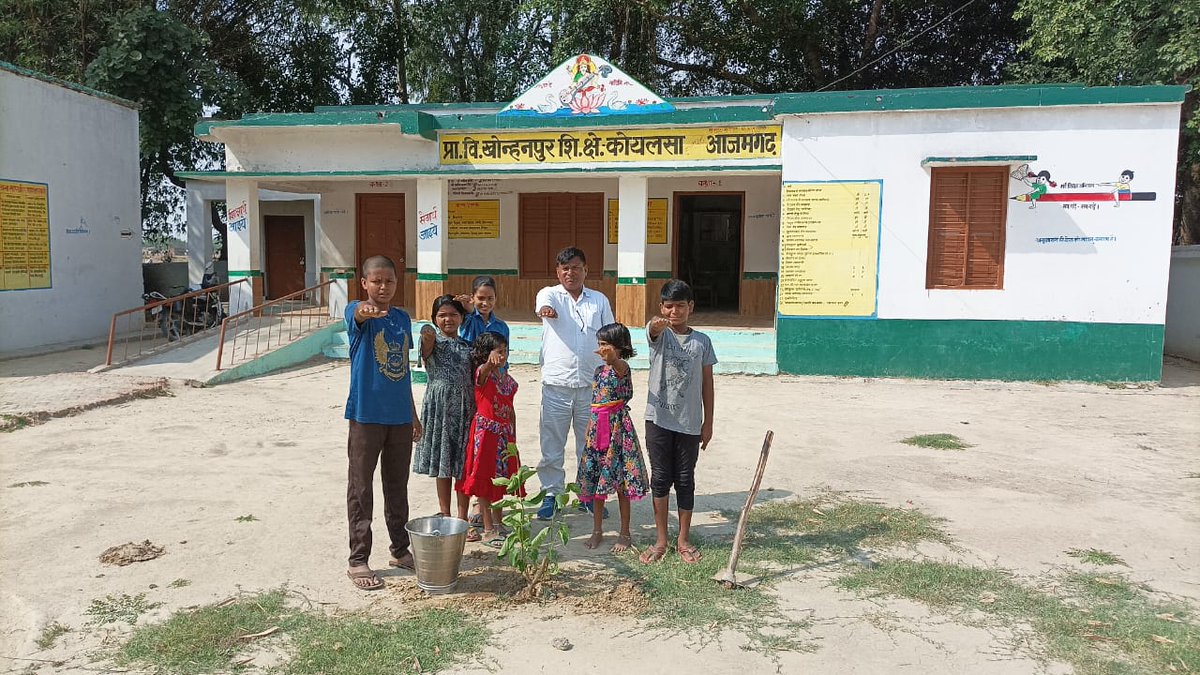 basicshiksha_up's tweet photo. 'Nurture the environment for better tomorrow' 
In light of G20 Janbhagidari events, World Environment Day was celebrated by children of Basic Schools of U.P. by planting trees. 
@PMOIndia @EduMinOfIndia @dpradhanbjp @byadavbjp @UPGovt @thisissanjubjp 
#G20janbhagidari
#G20Edu4all https://t.co/YpMG5UtEzb