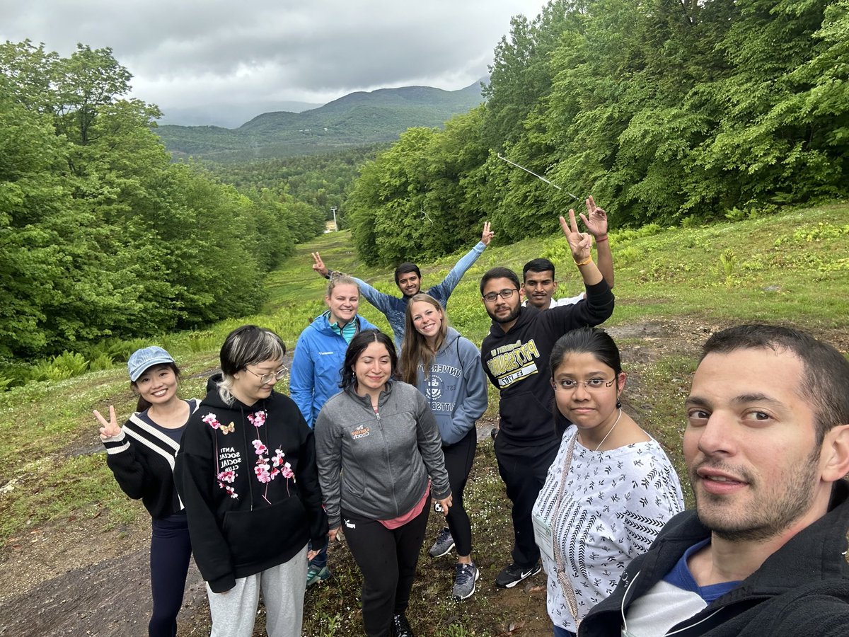Lisa Stabryla, PhD (@lisa_stabryla) on Twitter photo Fun energy and great views on the GRS hike yesterday #Environmental #Nanotechnology <a href="/GordonConf/">Gordon Research Conferences</a> Fun energy and great views on the GRS hike yesterday #Environmental #Nanotechnology <a href="/GordonConf/">Gordon Research Conferences</a>