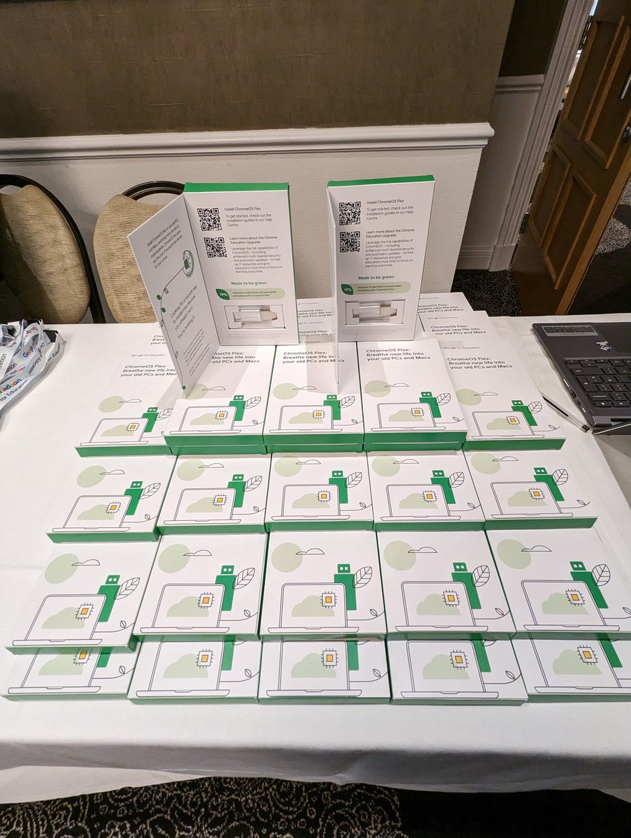 Great start to the day here in Inverness with an amazing turn out of 21 local authorities from across Scotland . <a href="/WeareXMA/">XMA</a>  <a href="/GoogleForEdu/">Google for Education</a> #leadingtheway