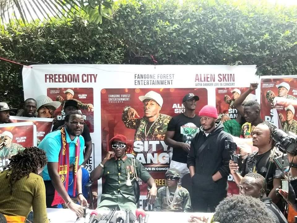 MBU's tweet photo. Singer Alien Skin is set to address the Press ahead of His "Sitya Danger" Concert at Freedom City. https://t.co/vOspY1zcta