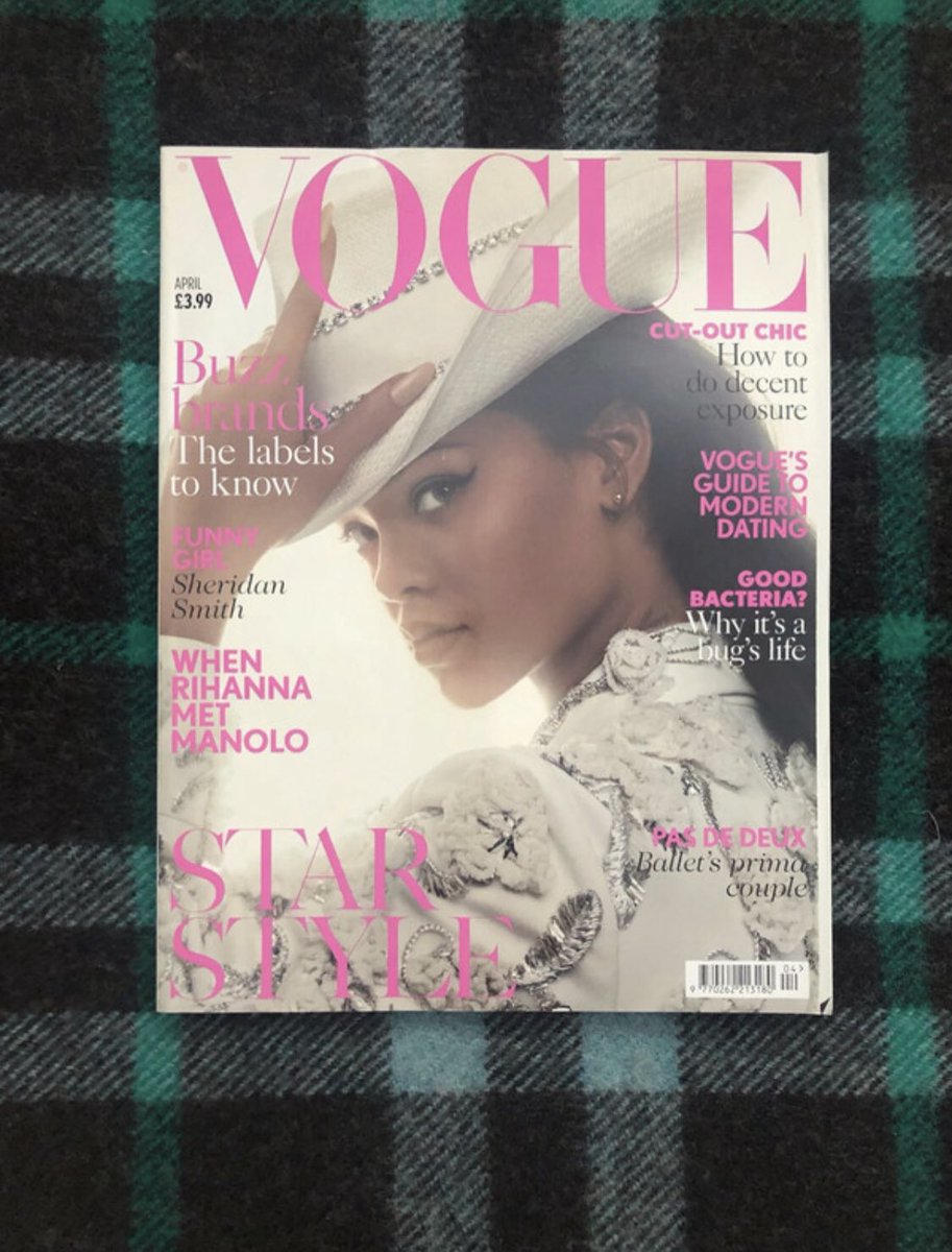 StephLamerton's tweet photo. Rihanna Vogue and Elle magazines for sale (among others) https://t.co/bDD5dYhZH7

#rihanna #iheartrihanna #rihannadaily #rihannalove #rihannafan #queenrihanna https://t.co/T59bJiMmFX