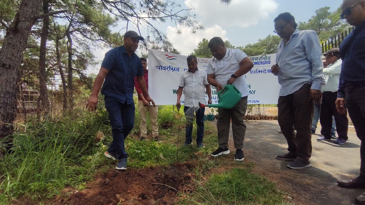 Planted samplings today as part of the World Environment Day organise by the Power Grid.
Save our planet this is the only home we have. Start protecting our environment.
#HappyWorldEnvironmentDay