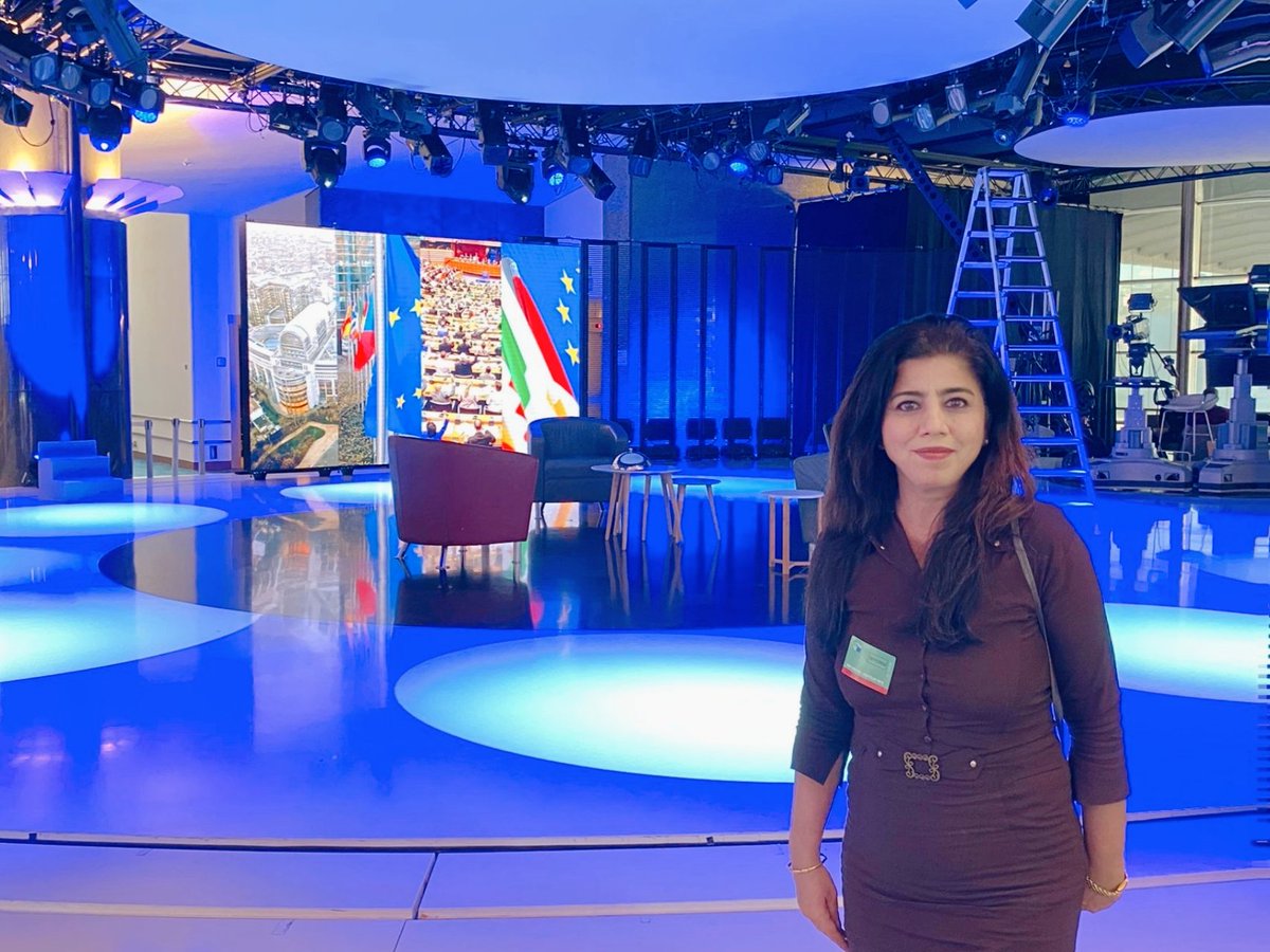 rajnivohra27's tweet photo. On #WorldEnvironmentDay, Read my story, driven by environment & women at my core.
Learn, Grow, Evolve, Become - My journey
https://t.co/FwTY9s0RCq
#WahWoman #Ecocivilisation #womenentrepreneurship # circulareconomy #economic empowerment #Sustainability #capacitybuilding @viol https://t.co/KTJjTBNeVv