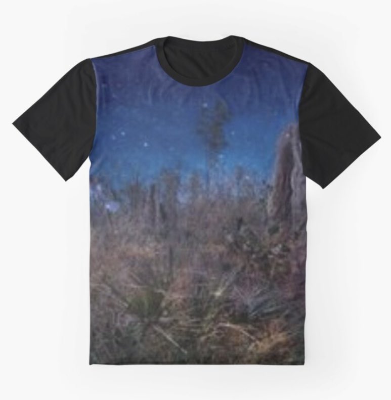 #goexploring the #australianoutback in a #graphicteeshirt
☀️See tee designs via link in bio 
🟠Teeshirt Link: redbubble.com/i/t-shirt/Nort…
🔴 #northernterritory #explore #outbackaustralia #redearth #country #mycountry #natural #environment #tees #teeshirts #redbubble #rmdscreations