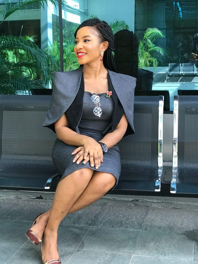 YinyeSwit's tweet photo. I am a firm believer that what you do and what you spend more of your time doing is a message to the universe. And the universe doesn’t know good or bad; it just knows what you are focused on.
I've got me focused on #greatness
#sports #SportsDiva https://t.co/DndZYVGWok