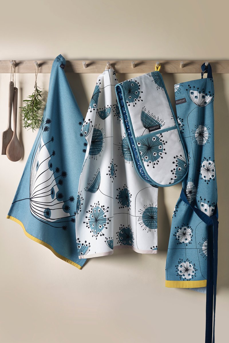 MissPrint_Ltd's tweet photo. Add some fun to your kitchen π
Made from BCI Cotton, our new textiles range offers everything you need to create a bright and beautiful kitchen... #missprint #kitchentextiles #kitchenupdate #homeinsipration #surfacepattern #dandelion #printedpattern #handdrawn #midcenturystyle https://t.co/6hAWTiJqg2