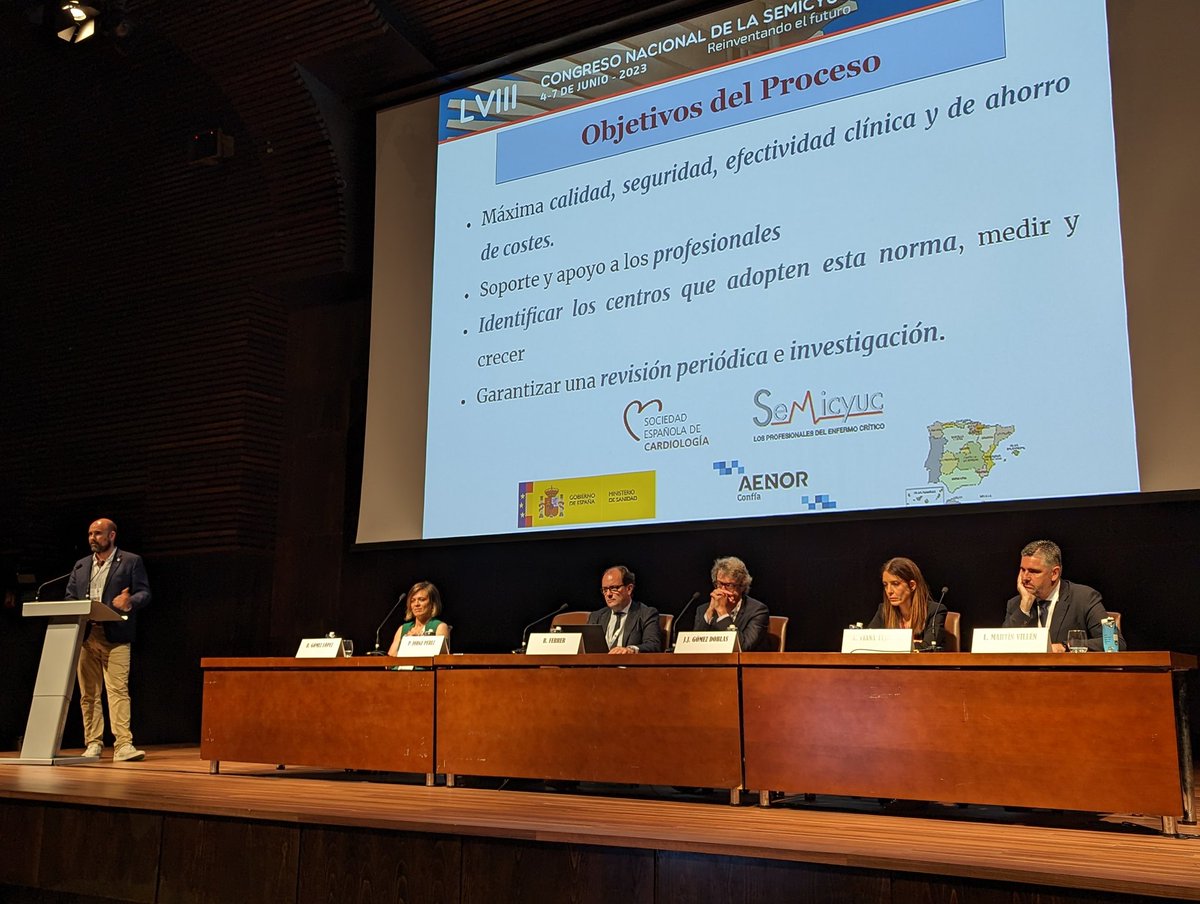 semicyuc's tweet photo. 🫀 Mesa conjunta con la @secardiologia en #SEMICYUC2023

🎯 El objetivo principal es trabajar de la mano las diferentes sociedades científicas involucradas, con certificación de calidad, haciendo partícipe a la ciudadanía y buscando el apoyo indispensable de las instituciones. https://t.co/5EMP5TpvyJ