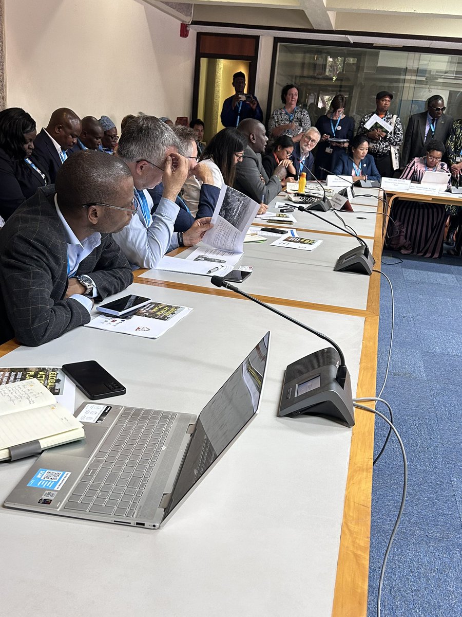 Beth Tatenda Chitekwe (@bethchit) on Twitter photo Launch of #GlobalActionPlan on upgrading of slums and informal settlements <a href="/sdi_net/">Slum Dwellers International</a> Chair <a href="/MuturiKarimi/">joe muturi karimi</a> stresses the non-negotiable principle of communities at the centre in order not to ‘leave no-one behind’. #UNHA2 Launch of #GlobalActionPlan on upgrading of slums and informal settlements <a href="/sdi_net/">Slum Dwellers International</a> Chair <a href="/MuturiKarimi/">joe muturi karimi</a> stresses the non-negotiable principle of communities at the centre in order not to ‘leave no-one behind’. #UNHA2