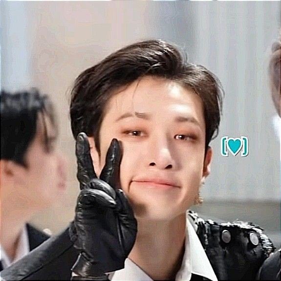 Yeosang 🫧 tweet media