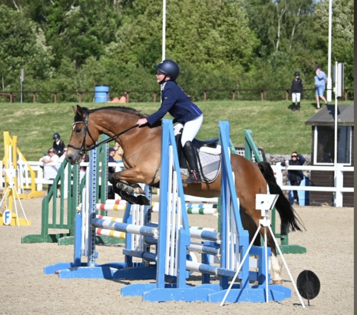 nicola phillips tweet media