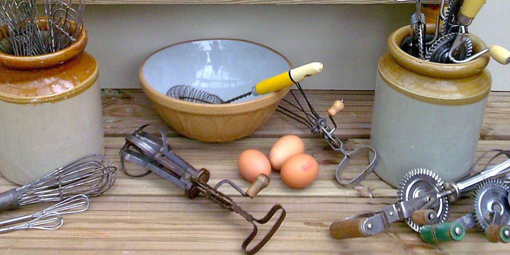 Whisk up a lovely fluffy omelette for supper with one of our #vintage rotary whisks. bit.ly/288FOyX

#SimpleSupper #VintageHome