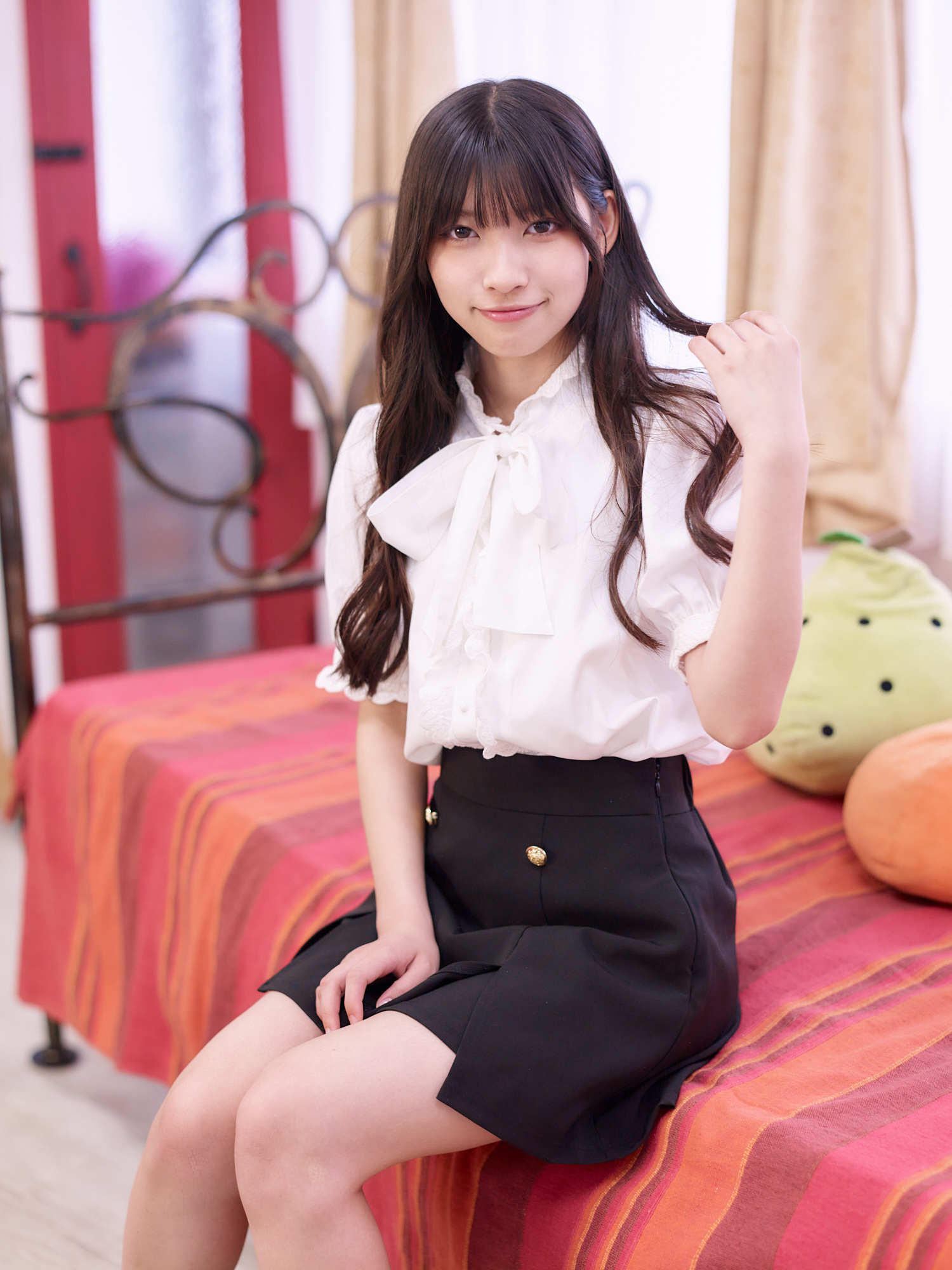西川茜  / X