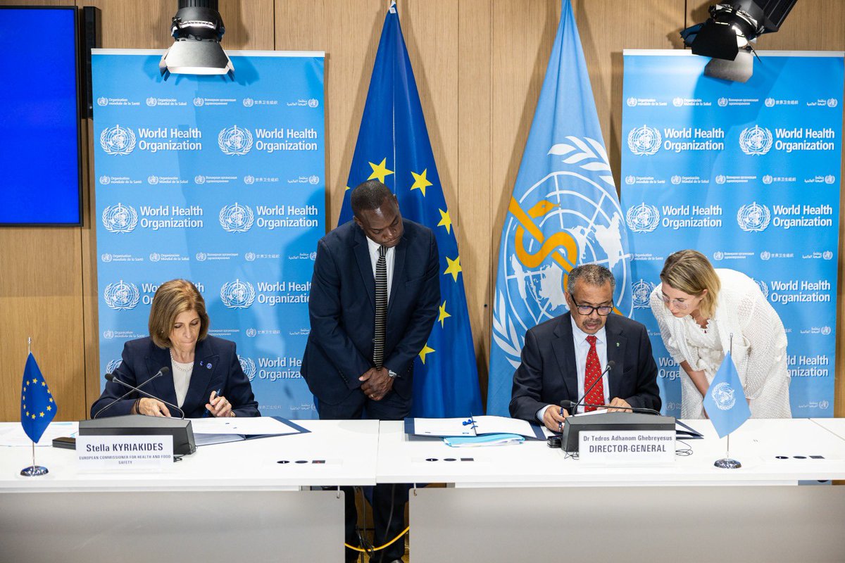 SKyriakidesEU's tweet photo. The #EUDigitalCOVIDCertificate opened up societies and economies in the uncertainty of the pandemic.

Today an 🇪🇺 success story becomes a 🌍 standard.

Working with @WHO, the system will be scaled up at global level to deliver better digital health services for all.
#HealthUnion https://t.co/CLLLIbYx06