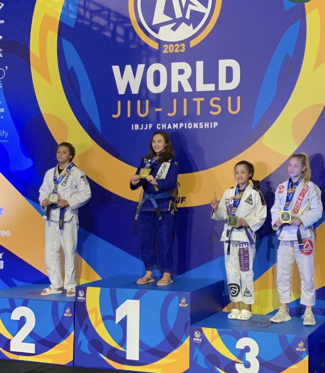 The @ibjjf 2023 worlds is a wrap. As always, spectacular matches and energy. Congrats to all the athletes, coaches, the federation and the audience for keeping it the way it is. My shout out to the @GracieBarra72 representatives who left it all on the matsmy direct students or no