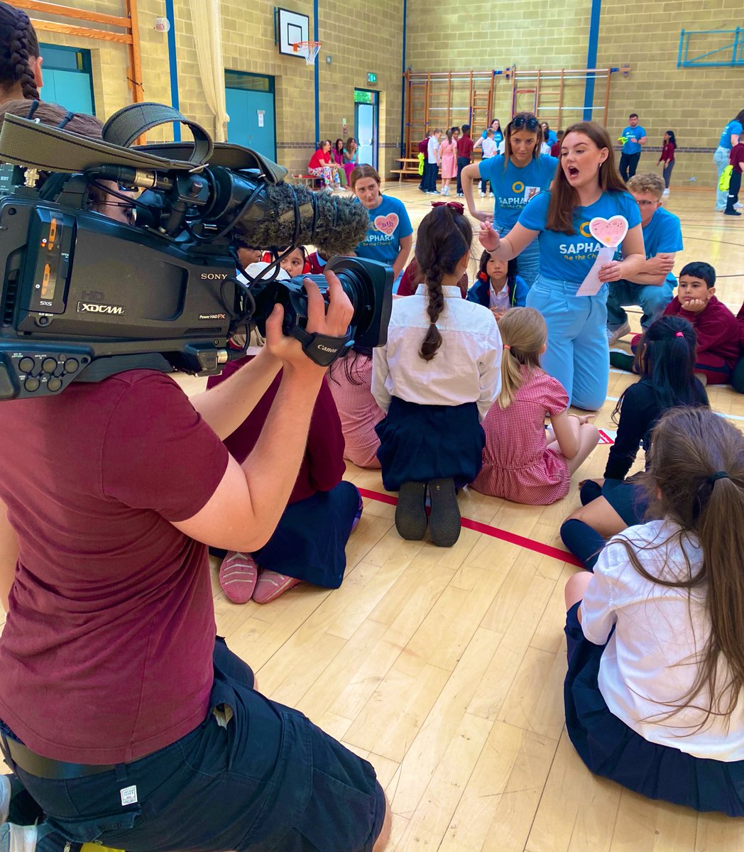 Saphara Newcomer Welcome Week on BBC this evening - don't miss it! <a href="/StMarys_Belfast/">St Mary’s University College Belfast</a> <a href="/stranbelfast/">Stranmillis University College</a> #NewcomerWelcomeWeek