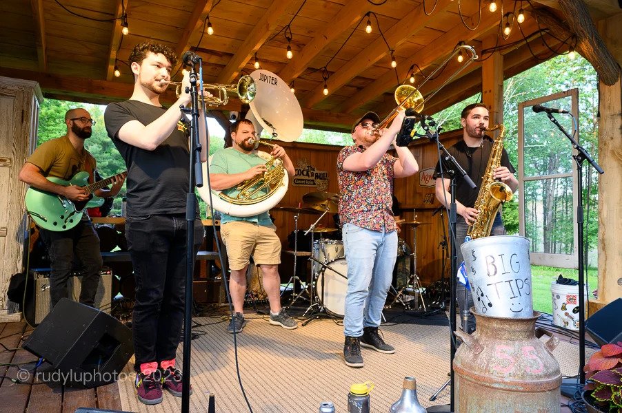 ALBANY🐶 We're headin' back to Nippertown THIS FRIDAY for a good 'ol fashioned brass party at @lostandfoundalbany🍻 Craft beer, sweet tunes, and good vibes ALL NIGHT! 10pm!

📸 x Rudy Lu - @nippertown

#albanyny #albanymusic #upstateny #nysmusic #brassband #funkband #tuba