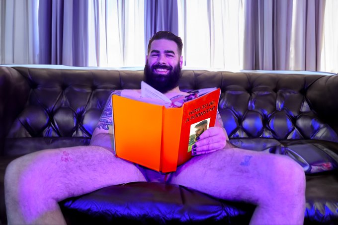 Come sit on Daddy's lap and let me read you a story:  https://t.co/MQ71b3cKVr https://t.co/FpzMn5mNd<a href="/tag/tattoo"class="tags"><span>#tattoo</span></a><a href="/tag/beard"class="tags"><span>#beard</span></a><a href="/tag/beardedmen"class="tags"><span>#beardedmen</span></a><a href="/tag/freeonlyfans"class="tags"><span>#freeonlyfans</span></a>
