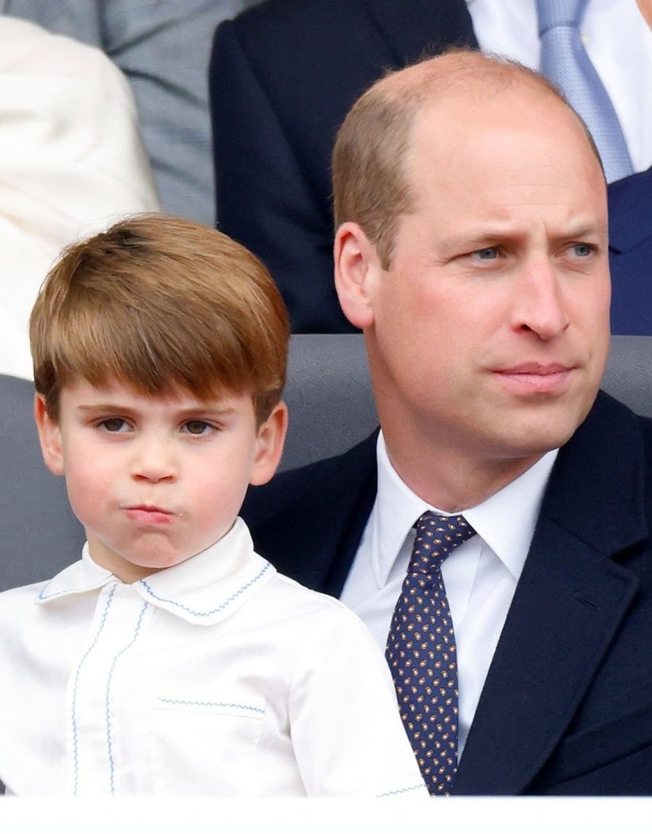 One year ago (on June 5th 2022), Prince Louis stole the show during the Platinum Pageant 👑😅🤍