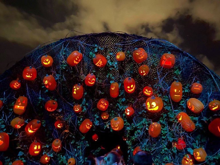 Forever Freaks Of Halloween Horror Nights on Twitter "Puppet Theater