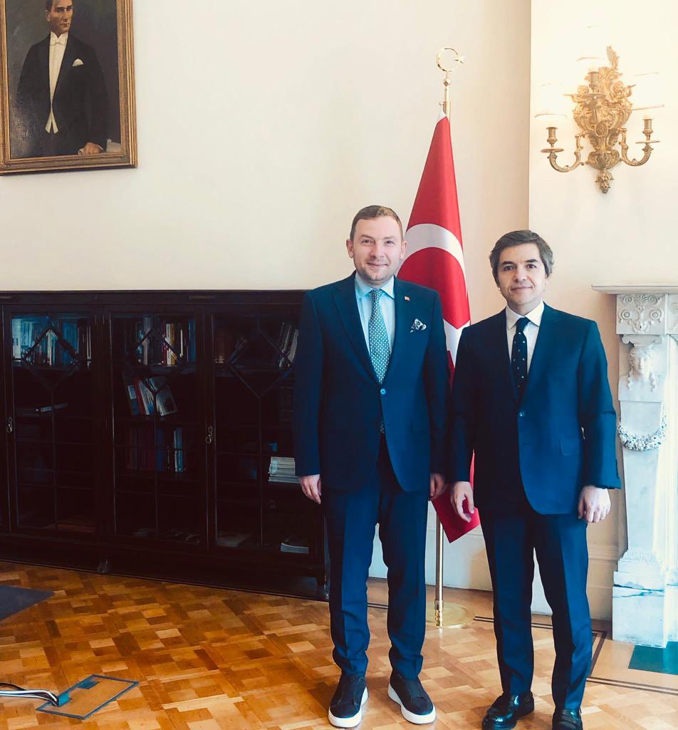 Yapay Zeka Politikaları Derneği @aipaturkey Başkanı Zafer Küçükşabanoğlu Büyükelçiliğimizi ziyaret etti.

It was a pleasure to host Chairman of AI Policies Association @aipaturkey Zafer Küçükşabanoğlu.