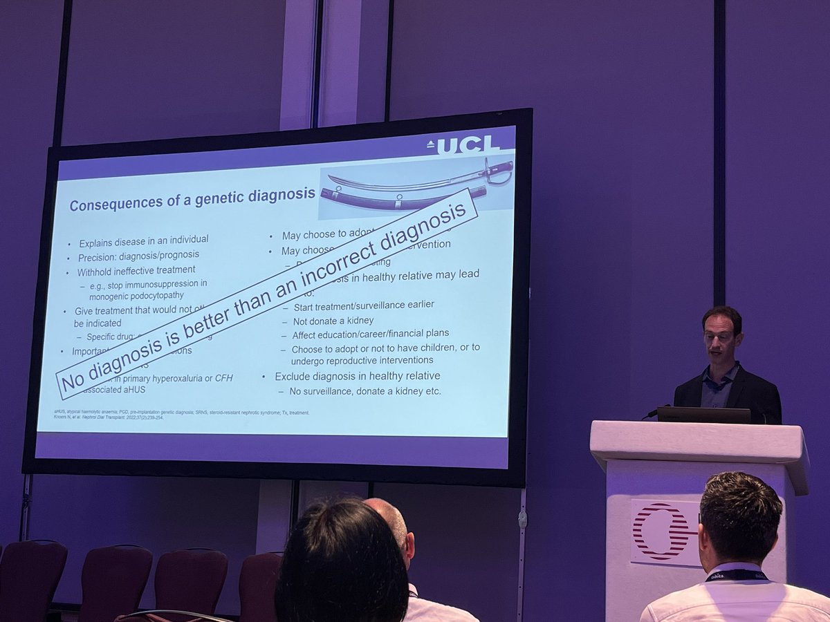 @DannyGale_1 speaking at #UKKW2023 on genetic kidney disease 🔹17% unexplained kidney failure has monogenic cause 🔹higher yield in those with a family history and younger age 🔹WGS now available via @NHSgms for unexplained kidney failure <36 years 🧬 @GaleGroup1 @RenalUCL