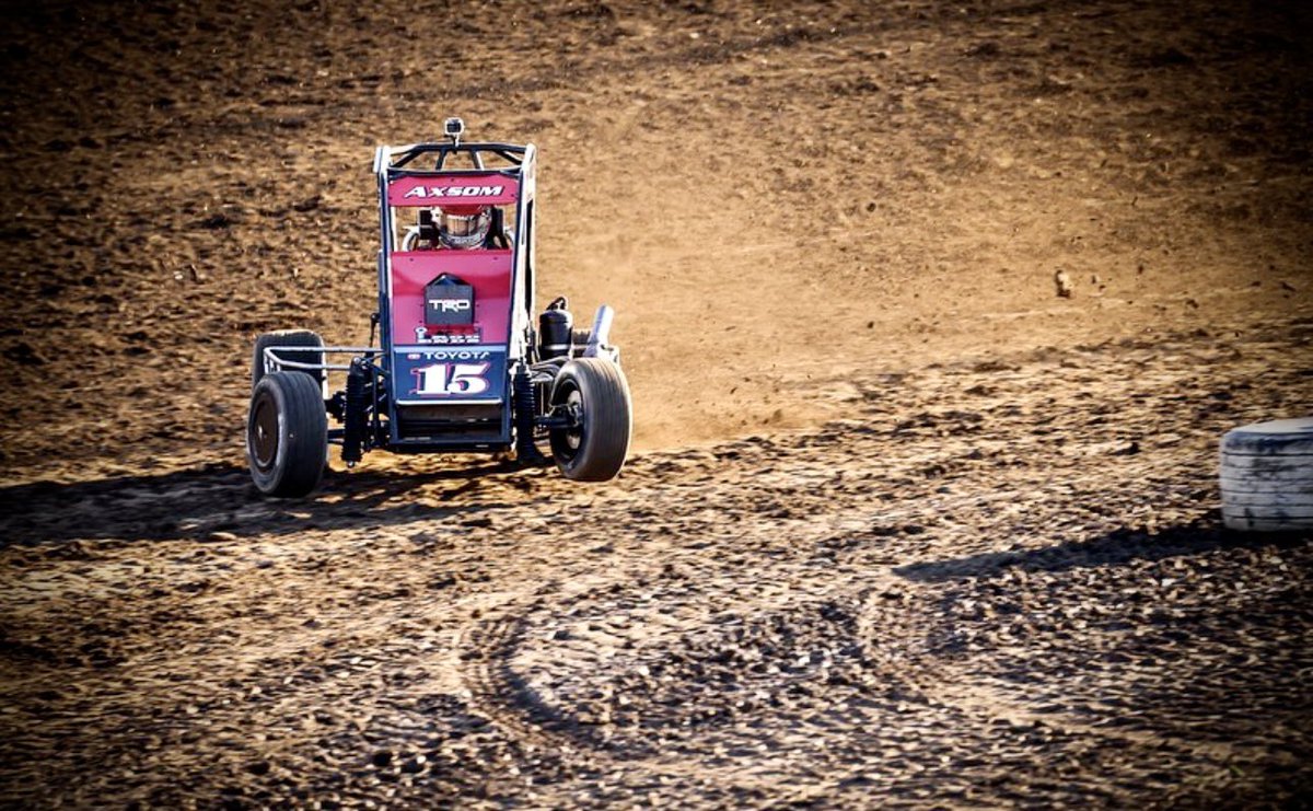Eaxsomracing's tweet photo. Night โ๐ปof @USACNation #indianamidgetweek headed to @CircleCityDirt
Crew has worked hard on the car.
https://t.co/wJBXyCMDZ9
Tune in live @FloRacing
@HMotorsports19 / @PetryMotorsprts / @ToyotaRacing / WCI #19A https://t.co/l97gUen2dm