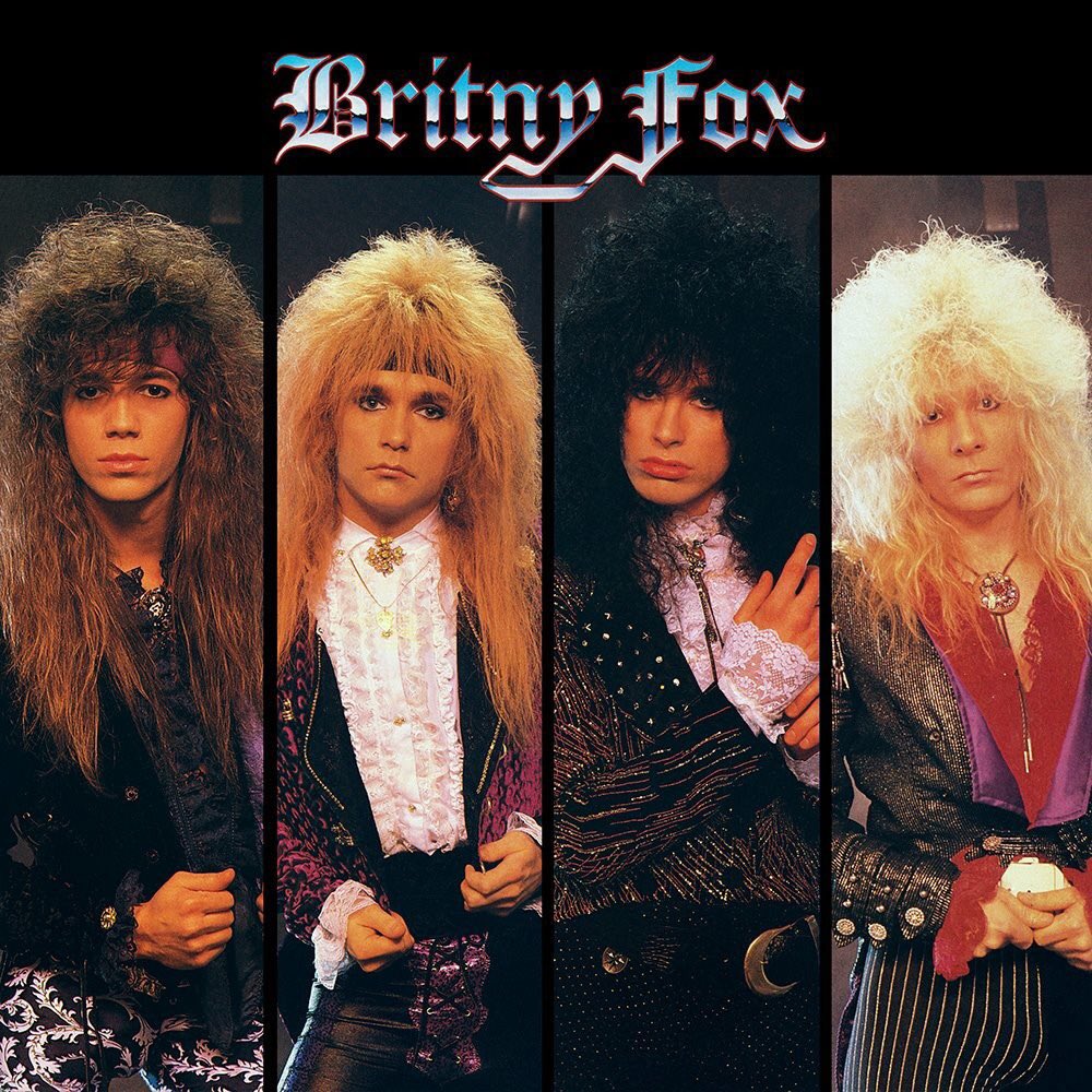 Hair Band History (June 6th): The Fox Is In The Henhouse!!! ▪️ Remembering Robbin Crosby ▪️ MTV Premieres November Rain ▪️ Steve Vai 🥳🎂 ▪️ House of Lords, Tigertailz and more. Get the details here hairbandradio.blogspot.com 

#80sHairBands #80sRock #80sRadio #HairMetal #HardRock