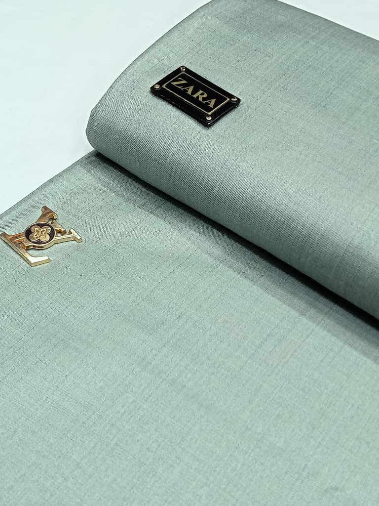 BrumeFabrics's tweet photo. IRISH  MATERIAL 🔥

Shop as low as 15,000 for 4 yards

Delivery  nationwide 🚚 

Kindly send a Dm or WhatsApp 07084471557 to order

#fabricmaterial #irishmaterial #senatormaterial https://t.co/OUDJfyGpGj