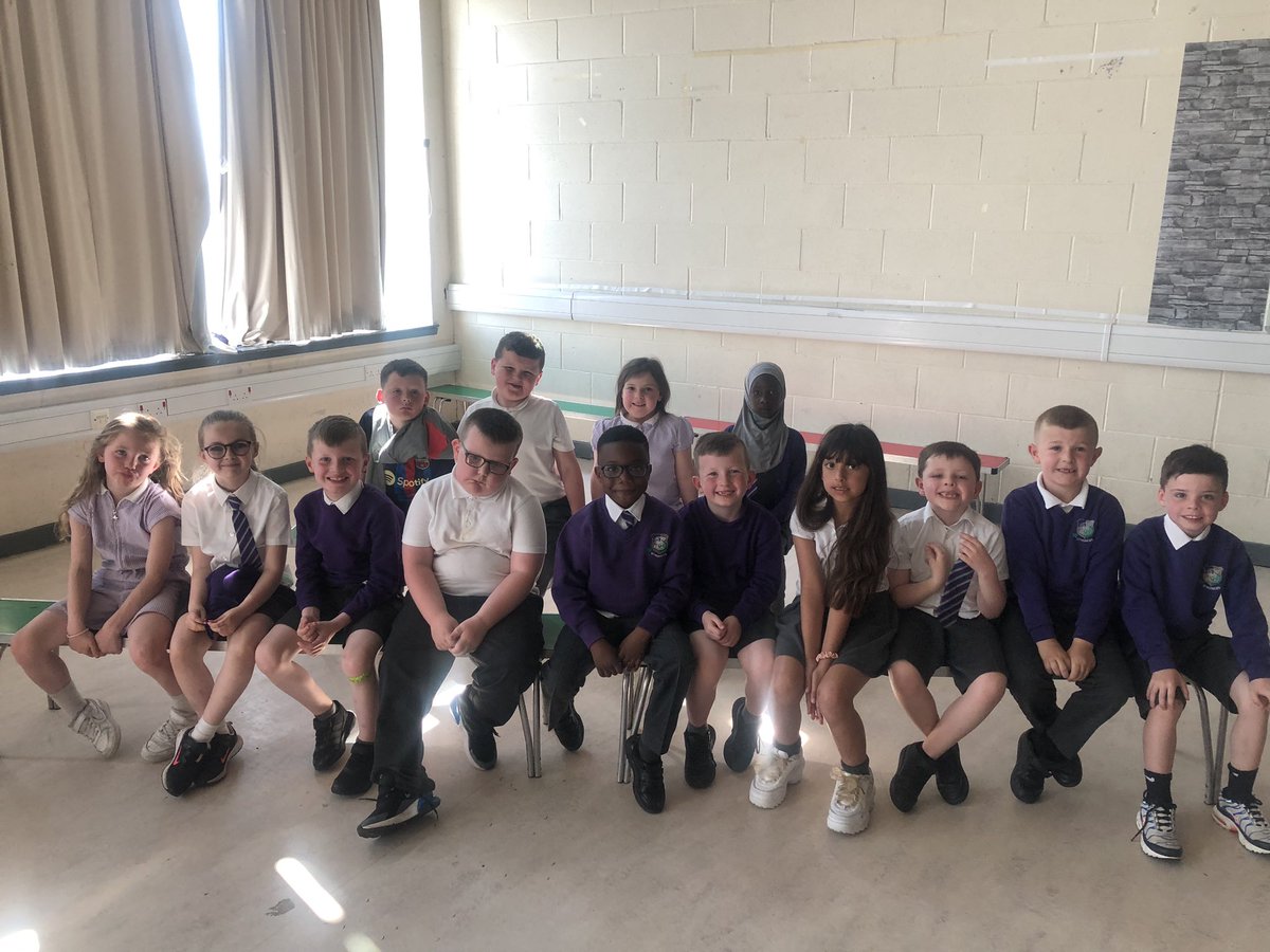 Educ8ingInHeels's tweet photo. 🏫P1-3 Assembly🏫
🌎 Rights Ambassadors shared feedback from Silver Accreditation visit 
🎂 Happy birthday to Adama, Aryyan, Georgie, Mohammed &amp; Vicky
🏅Congratulations Pupils of the Week
🌟 Well done to Assembly Stars
👍🏽 P2 will be on the Golden Bench next wk @StMonicaMilton https://t.co/ZTQOAVYDa1