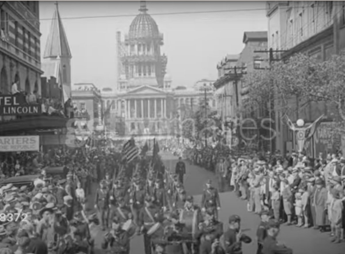 sangamonlink's tweet photo. Video: The Grand Army of the Republic, aging veterans of the Civil War, marches down Capitol Avenue in 1932. New on SangamonLink https://t.co/G30BTGO4nx https://t.co/i1Qfi77bVL