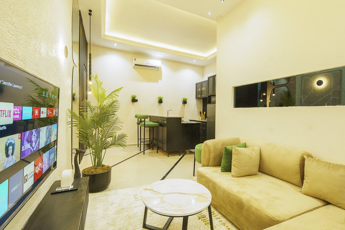 get99keys's tweet photo. Book a short-stay rental that is as unique as you are with 99keys. 

99keys connects you to amazing vacation rentals in Nigeria.

https://t.co/eUHWjPkTwh 

#99keys #shortstay #unique #uniquerentals #vihomes #lagos #nigeria #naija #shortletsnigeria #mondays https://t.co/B6IJJfrQ4W
